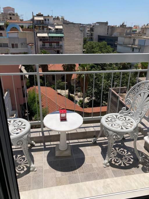 Acropolis Casa Historical Centre Top Floor Luxury Suite 150 Meters To Metro Athen Eksteriør bilde